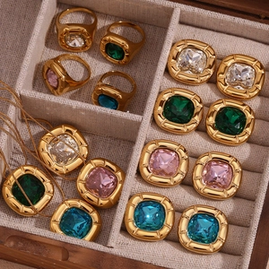 Retro 18K gold plated jewelry set with square zircon ring, earrings and necklace