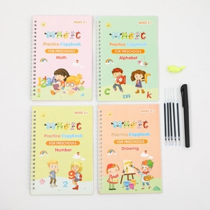 Set di quaderni magici per bambini per esercitarsi in matematica alfabeto e disegno