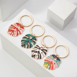 Monstera Leaf Keychain Enamel Alloy Tropical Turtle Back Plant Gold Tone Metal Bag Pendant Car Keyring For Women Men