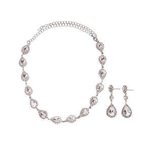 Parure collier et boucles d'oreilles goutte d'eau argentée avec strass brillants
