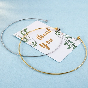 Minimalist C-shaped titanium steel choker necklaces in gold and silver finish