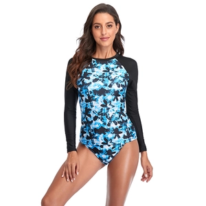 Maillot de bain deux pièces à manches longues pour femme avec imprimé floral bleu