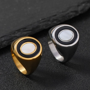 Luxurious gold and silver stainless steel rings with black circle and white shell inlay
