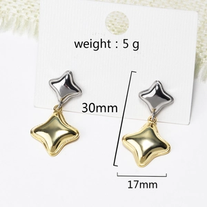 Irregular starfish earrings shown with 30mm height and 5g weight dimensions