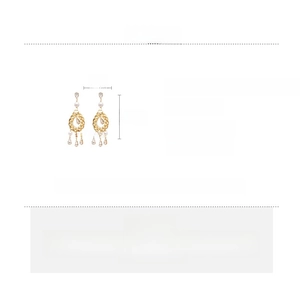 Detailed chart showing size and material specs for crystal drop earrings with pearls