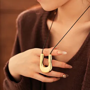 Minimalist U Shape Pendant Necklace Alloy Geometric Organic Design Long Adjustable Cord Sweater Chain For Women