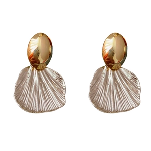 Chic 18k gold plated wrinkled shell metal earrings with silver needles on white background