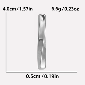 Macro shot of a twisted 304 stainless steel bar pendant with size and weight dimensions