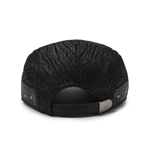 Béret rétro en cuir PU noir avec tissu texturé et boucle métallique ajustable