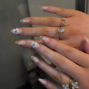 Press On Nails 3D Flower ABS Plastic Almond Shape Gold Line Elegant Nude Pink False Nails