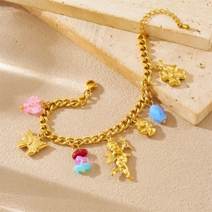 Bracelet à breloques en acier inoxydable doré avec pendentifs ange, papillon et trèfle
