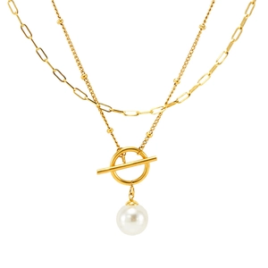 Gold double-layered necklace with pearl pendant, paperclip chain and OT clasp