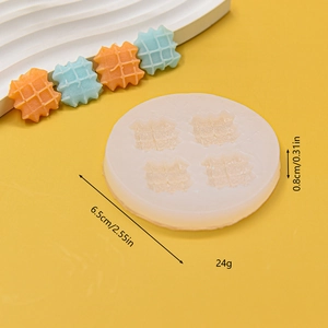 Silicone waffle cookie mold for DIY baking with size dimensions 6.5cm diameter and 24g weight