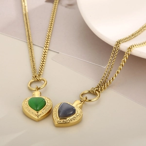 Parure de colliers cœur en opale dorée avec pendentif urne et fermoir OT bijoux