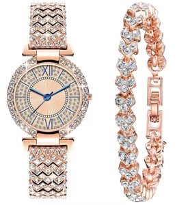 Luxurious rose gold quartz watch set with rhinestones and matching heart bracelet