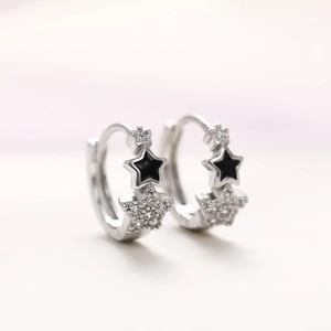 Minimalist Copper Star Hoop Earrings With Zirconia Black Enamel Five-Pointed Star Earrings For Women Teen Girls Student Gift