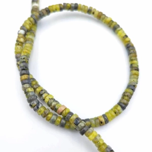 Macro di perle distanziatrici in pietra naturale giallo-verde per creazione gioielli