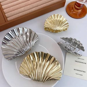 Shell Hair Claw Clip Metal Scallop Shark Jaw Hairclip Fashion Shiny Minimalist French Style Headwear For Women Girls