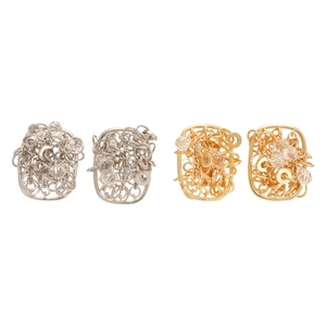 Boucles d'oreilles carrées plaquées or 18 carats avec perles de verre et maille