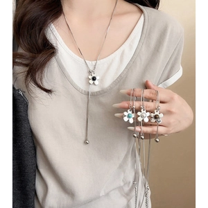 Flower Pendant Long Necklace Copper Metal Adjustable Snake Chain Y Shape Floral Jewelry For Women Korean Style