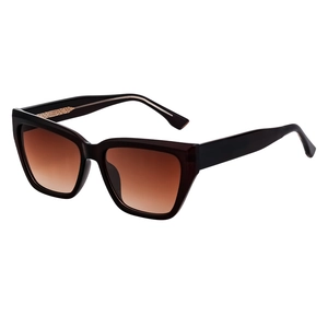 Chic cat-eye sunglasses with dark brown frames and brown gradient lenses for men