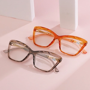 Cat Eye Lesebrille Mode Diamantschliff Kante PC Rahmen HD Harz Linse Elegante Brillen Für Damen