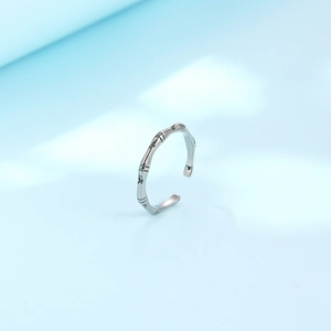 Adjustable silver bamboo design ring made of titanium steel for women in a minimalist style