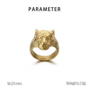 Detailed parameter view of gold stainless steel tiger head ring showing 21mm width and 13g weight