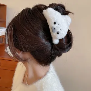 Cute White Plush Seal Hair Claw Clip Faux Fur Acrylic Shark Clip Women Girls Autumn Winter Hair Styling Accessories