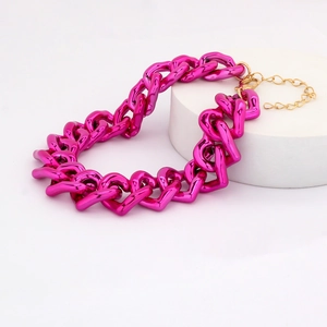 Close-up of rose red pet hip hop chain necklace with golden adjustable lobster clasp