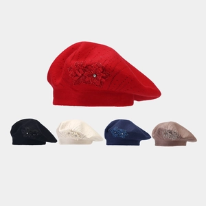 Women Knitted Beret Hat With Floral Rhinestones British Retro Style Painter Cap Warm Autumn Winter Fashion