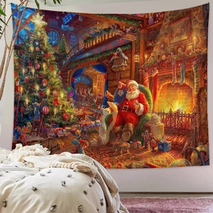 Detail eines Weihnachtswandteppichs mit handgezeichnetem Weihnachtsmann und Zimmerdeko