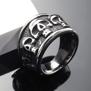 Anello gotico da uomo con teschio in acciaio inossidabile argento con rilievo 3D