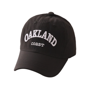 Kids quick-dry baseball cap in black with Oakland embroidery for sun protection