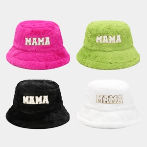 Chapeau Bob En Fausse Fourrure D'Hiver Patch Lettre MAMA Peluche Chaude Chapeau De Bassin Solaire Mode Pour Femmes