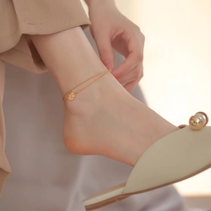 Double-layered 18K gold-plated anklet with a hollow geometric pendant for women