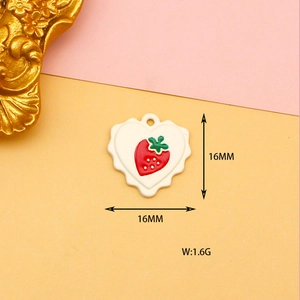 Detailed macro view of heart-shaped strawberry alloy pendant charm with 16mm dimensions