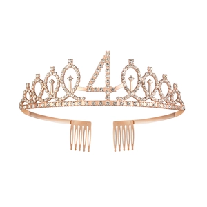 Corona di compleanno in oro rosa con strass scintillanti e numero 4 per decoro dei capelli