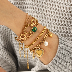 18k gold plated stainless steel layered bracelet with malachite heart and pearl charms