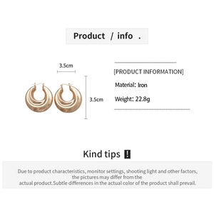 Polished gold U-shaped hoop earrings made of iron with 3.5cm diameter and 22.8g weight