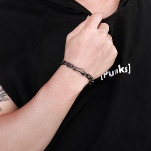 Retro punk geometric chunky chain bracelet with vintage fish hook clasp for men and women