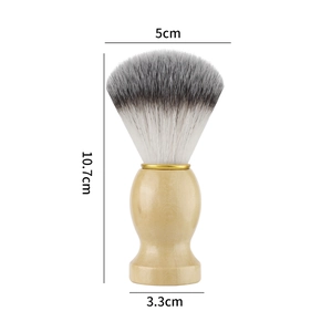 Men's shaving brush with wooden handle and soft gradient bristles, size 10.7cm tall