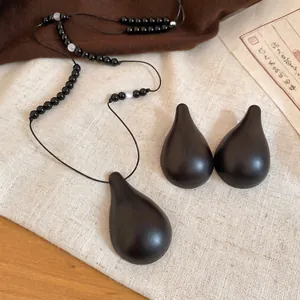 Elegant wooden teardrop pendant necklace and earrings set with vintage beaded chain