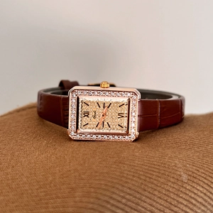 Orologio quadrato Gedi oro rosa con lunetta in cristallo e cinturino in pelle