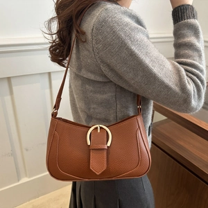Vintage brown shoulder bag with litchi texture and gold horseshoe buckle for women