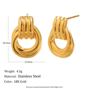 18K gold plated stainless steel hoop earrings with a geometric interlaced design