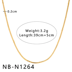 Détails techniques du collier à billes doré multicouche, longueur 39+5cm et poids de 3,2g