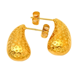 Waterdrop shaped 18k gold plated stainless steel earrings with hammered texture finish