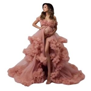 Pink off-the-shoulder maternity tulle maxi dress with split hem for photography