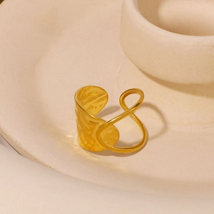 Bague Ouverte Ajustable Martelée Entrelacée Acier Inoxydable Plaqué Or 18K Bijoux Géométriques Asymétriques Style Ins Femme